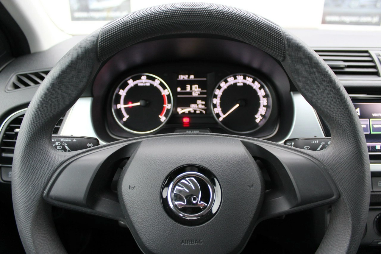 Skoda Fabia - Zdjęcie 13