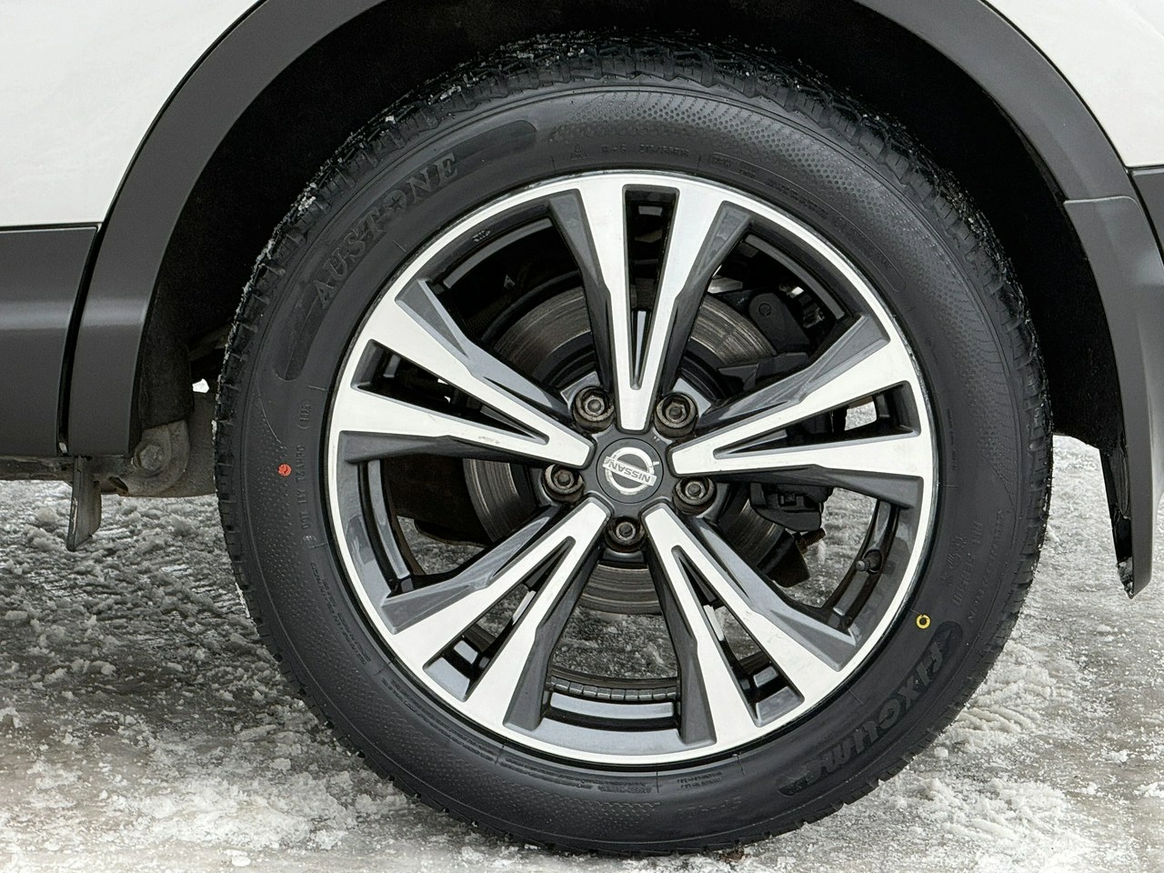 Nissan Qashqai - Zdjęcie 9