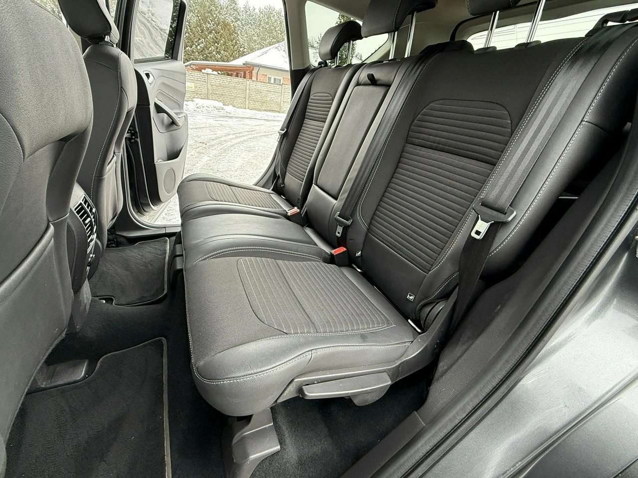 Ford Kuga - Zdjęcie 20