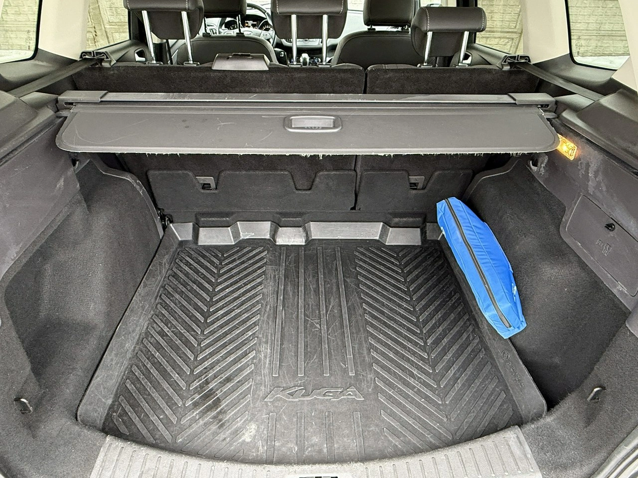 Ford Kuga - Zdjęcie 14