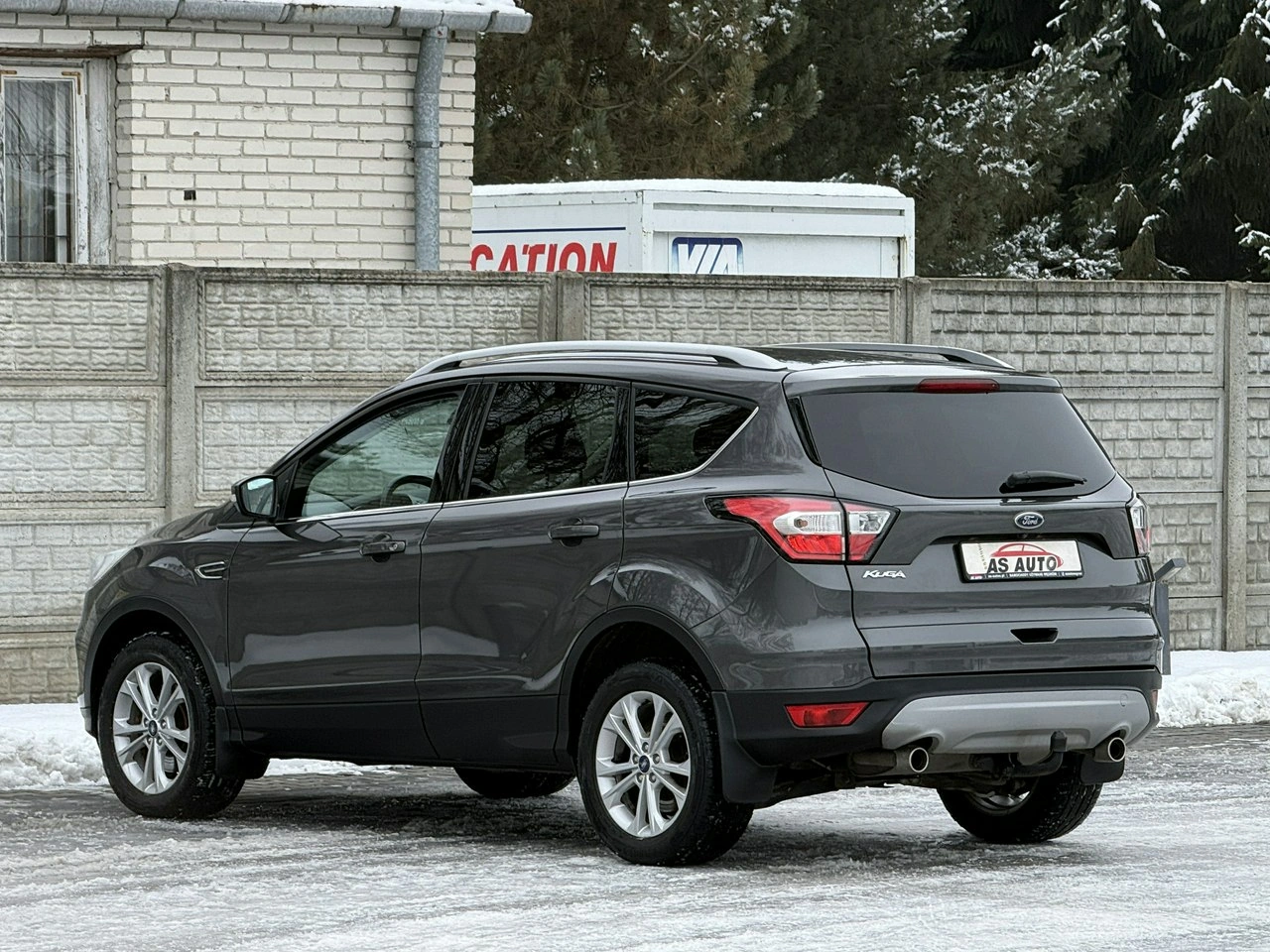 Ford Kuga - Zdjęcie 40