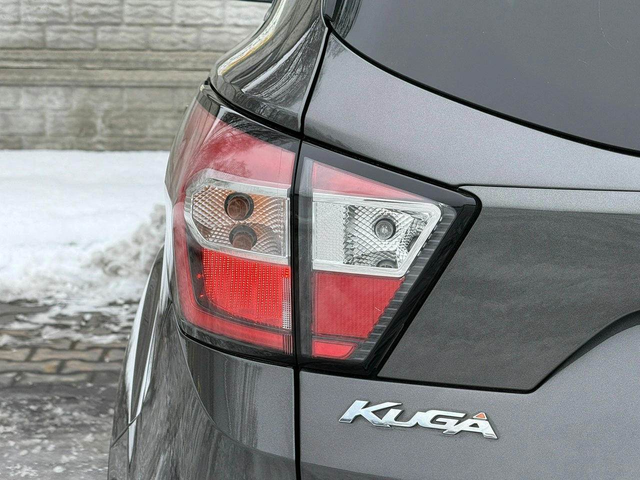 Ford Kuga - Zdjęcie 49