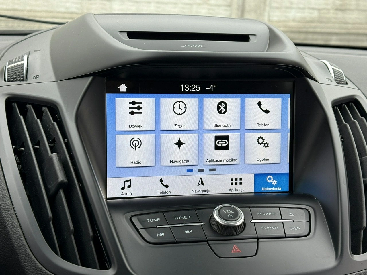 Ford Kuga - Zdjęcie 26