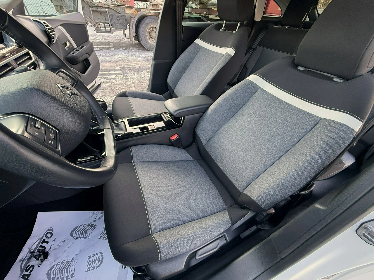 Citroën C4 - Zdjęcie 20