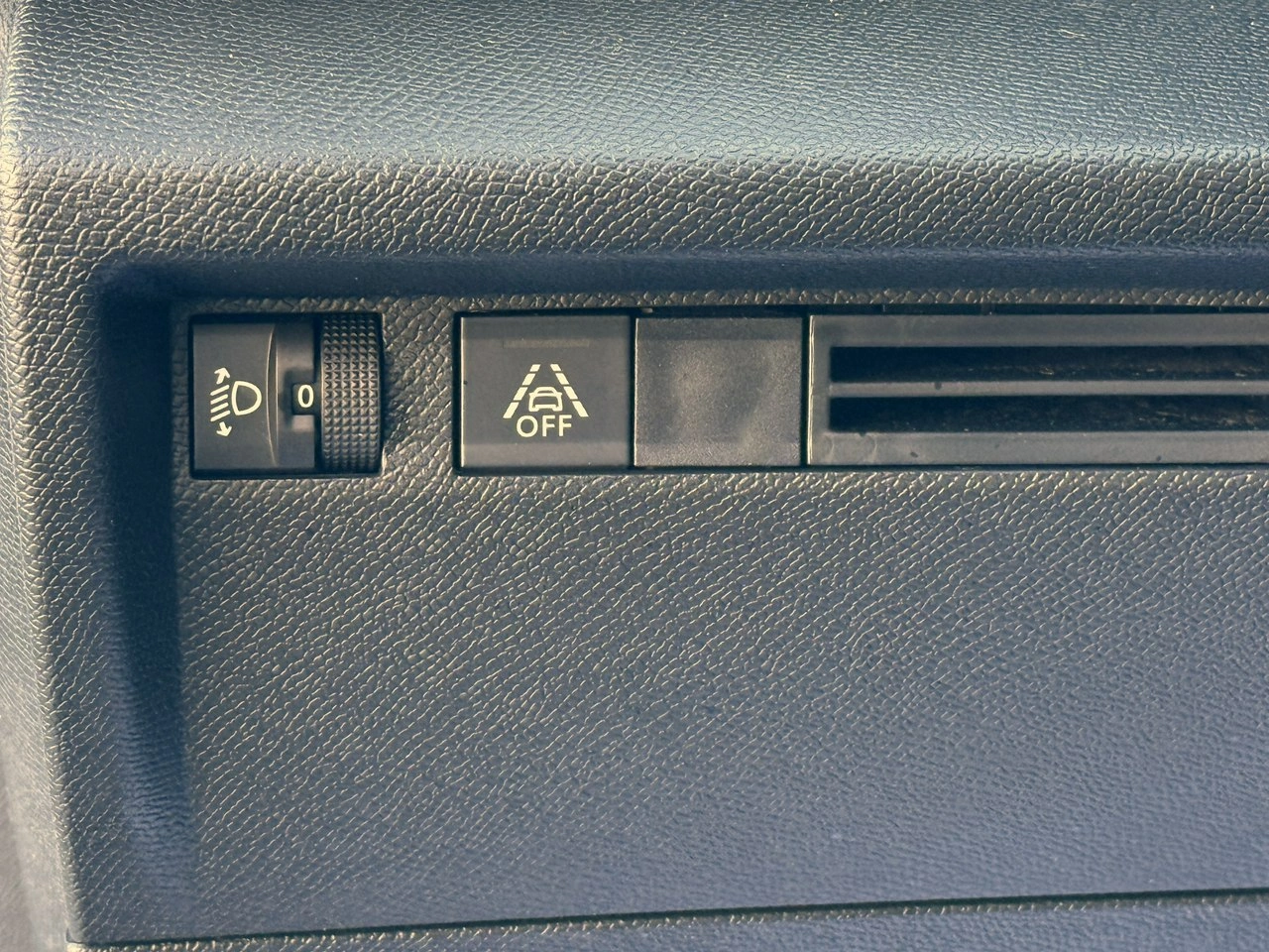 Citroën C4 - Zdjęcie 9