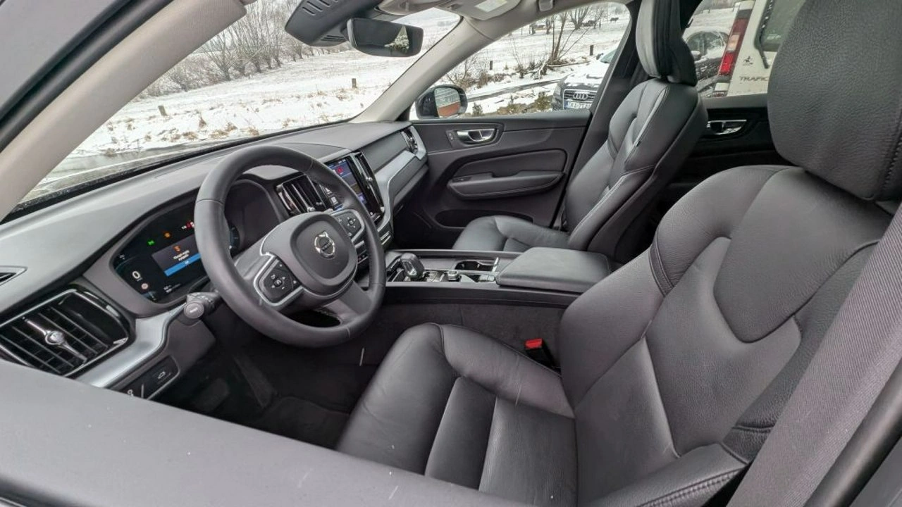 Volvo XC 60 - Zdjęcie 12