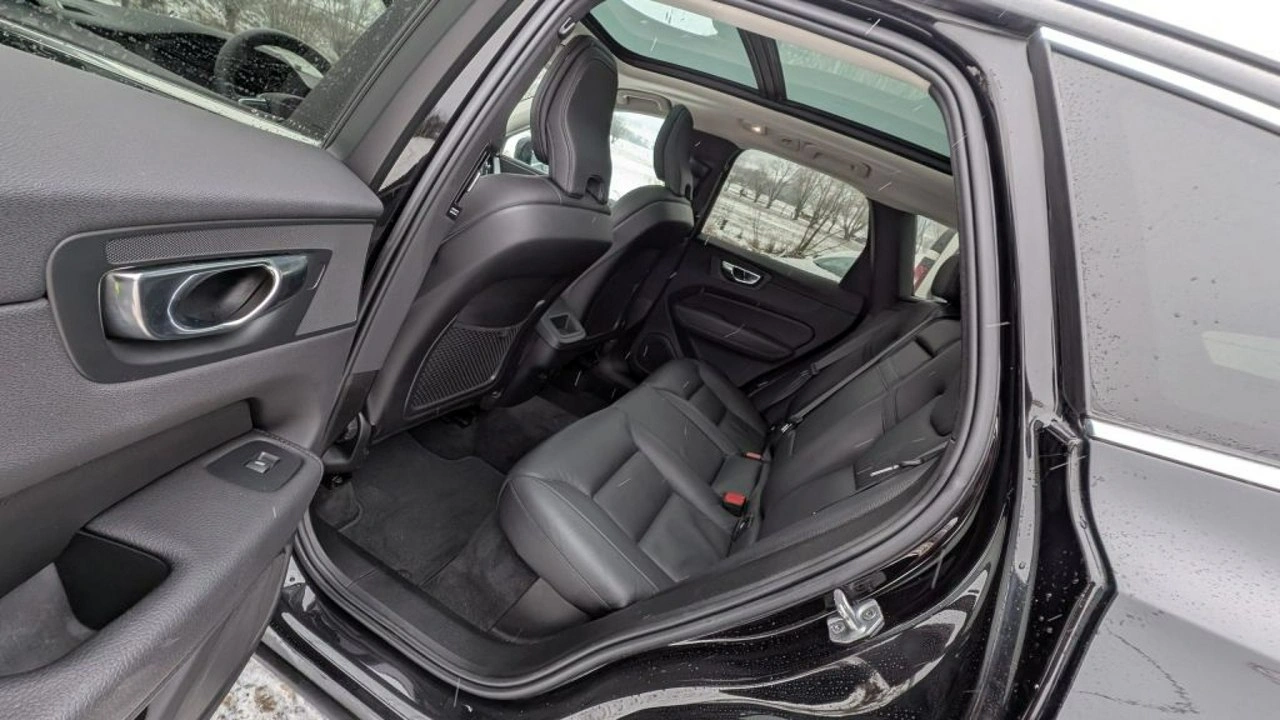 Volvo XC 60 - Zdjęcie 13