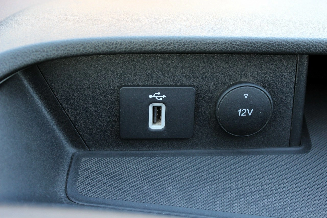 Ford Transit Custom - Zdjęcie 23