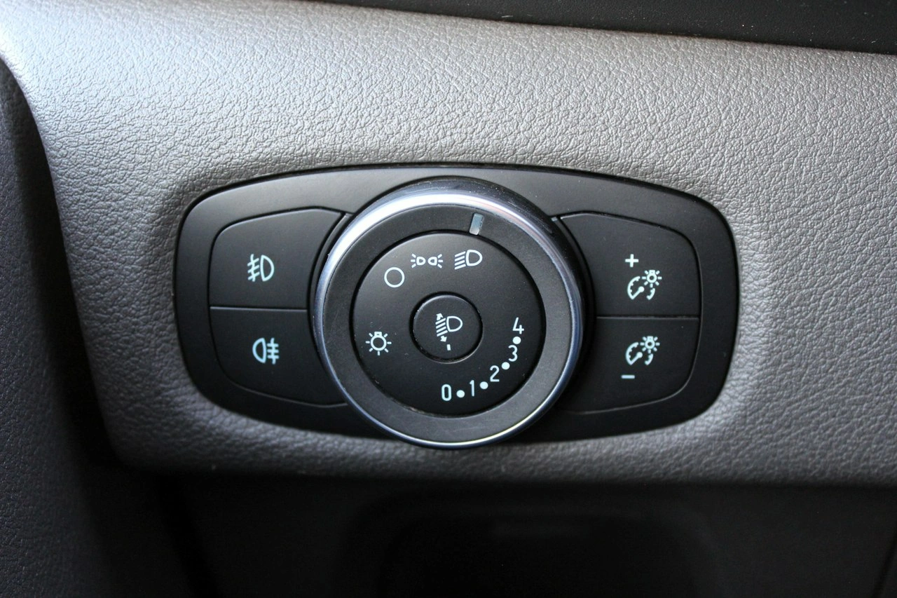 Ford Transit Custom - Zdjęcie 27