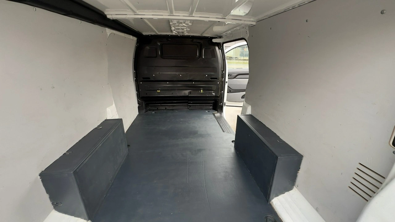 Opel Vivaro - Zdjęcie 28