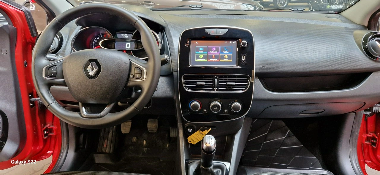 Renault Clio - Zdjęcie 20