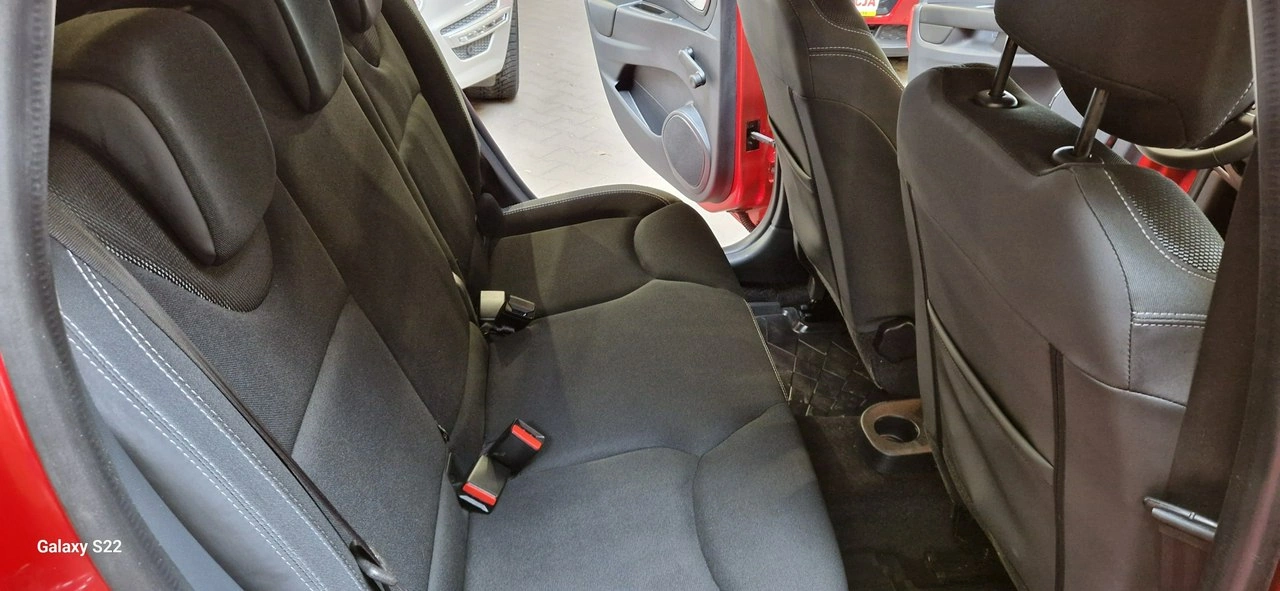 Renault Clio - Zdjęcie 21