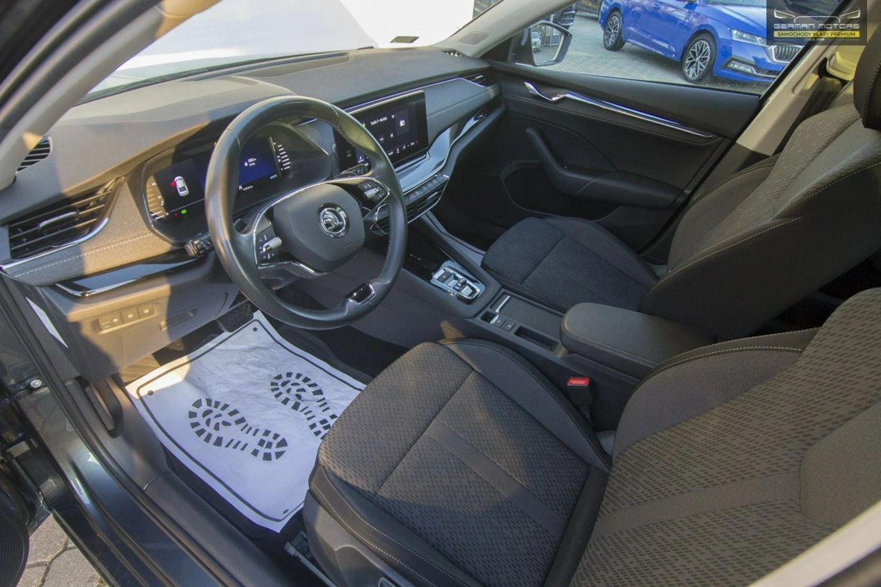 Skoda Octavia - Zdjęcie 18