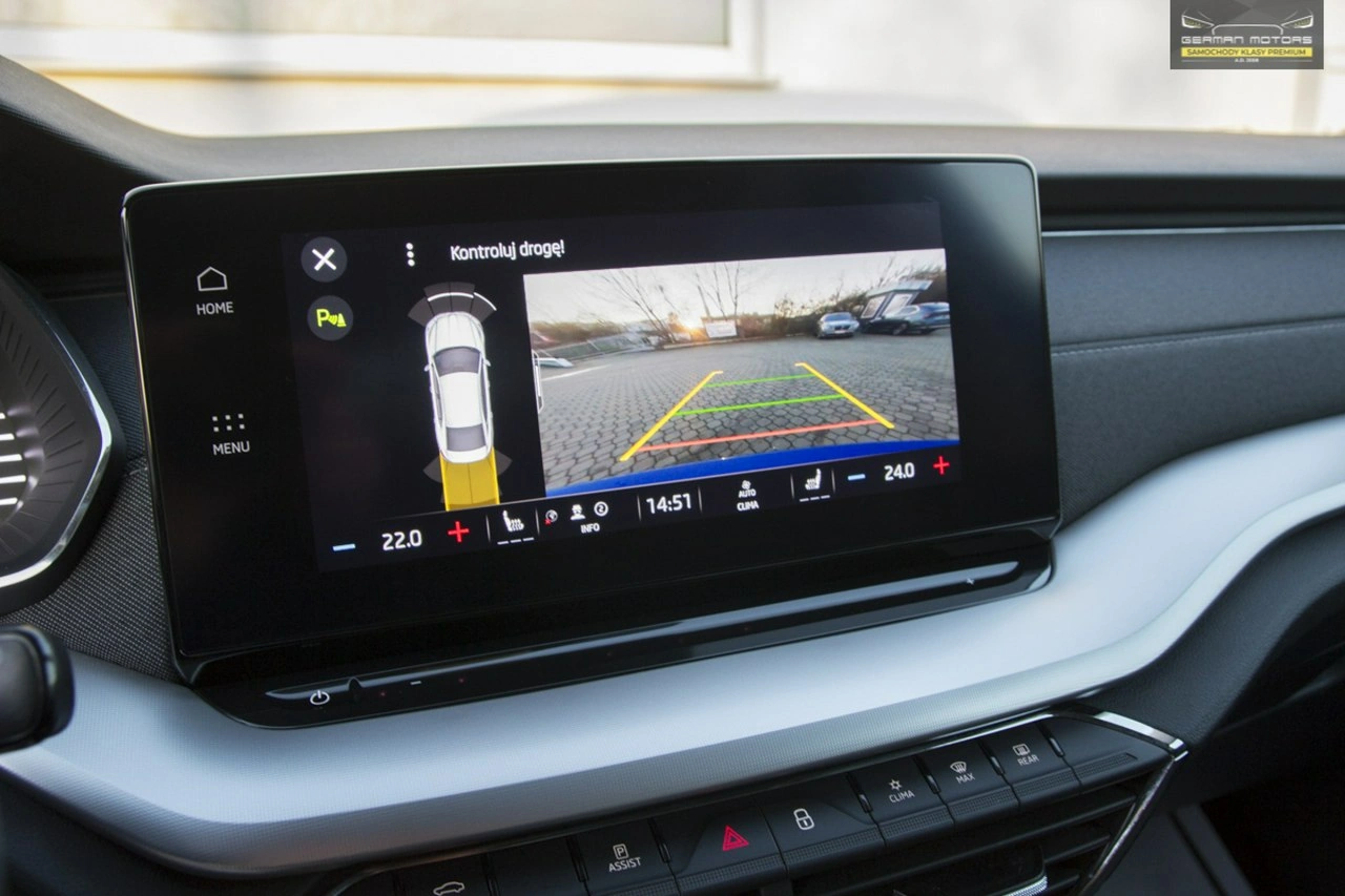 Skoda Octavia - Zdjęcie 21