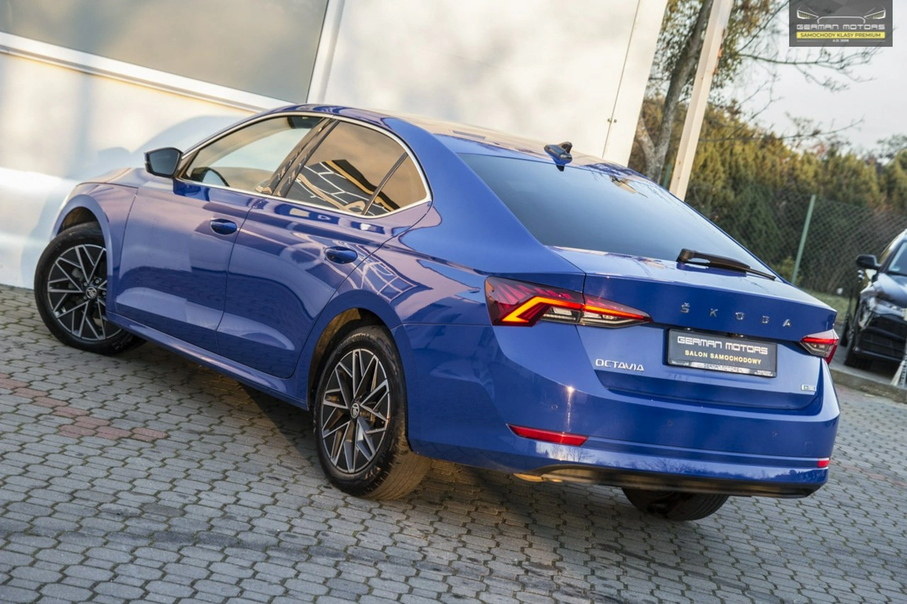 Skoda Octavia - Zdjęcie 4