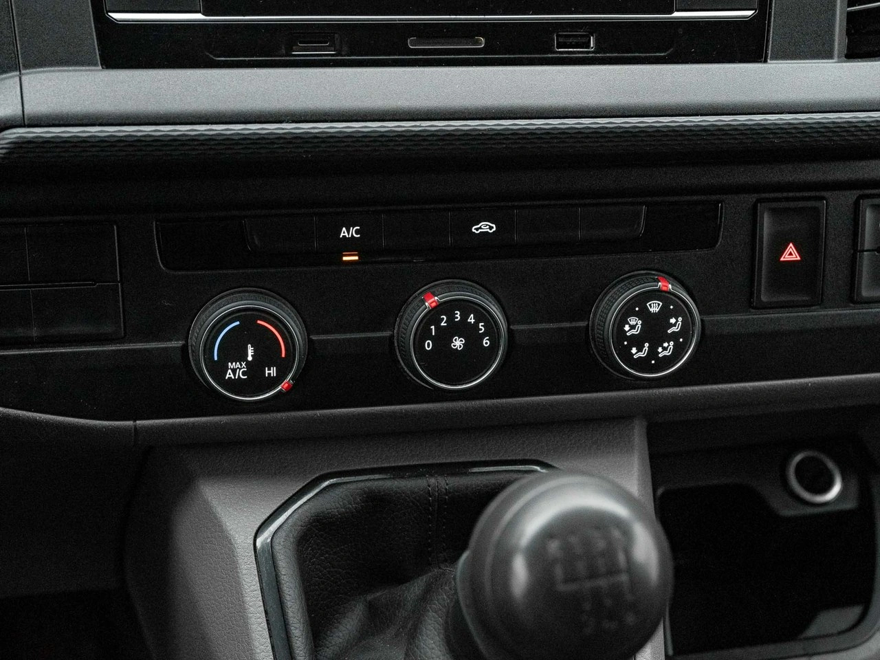 Volkswagen Transporter - Zdjęcie 15