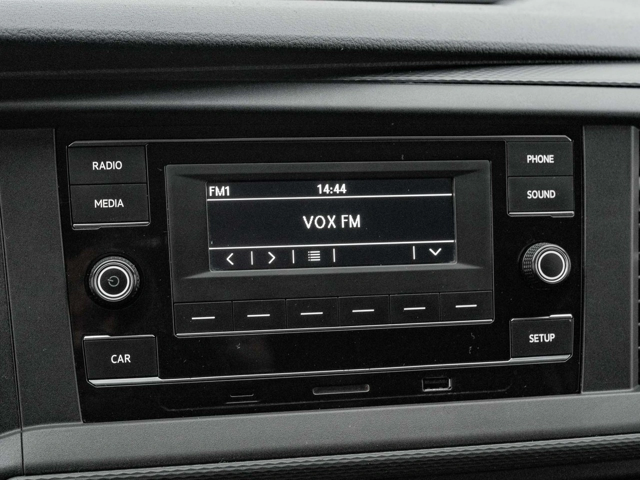 Volkswagen Transporter - Zdjęcie 16