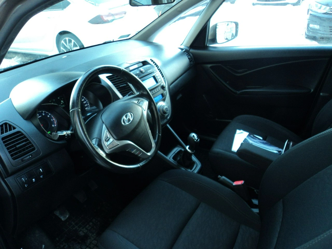 Hyundai ix20 - Zdjęcie 9