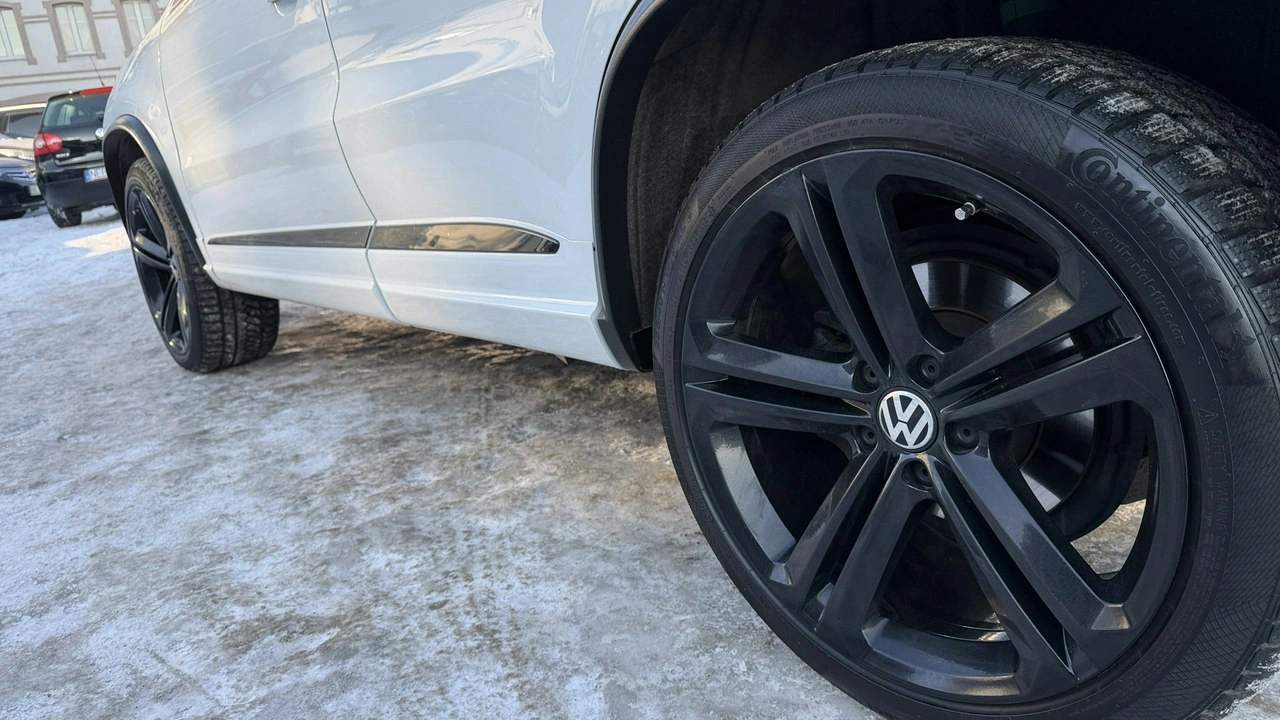 Volkswagen Tiguan - Zdjęcie 16