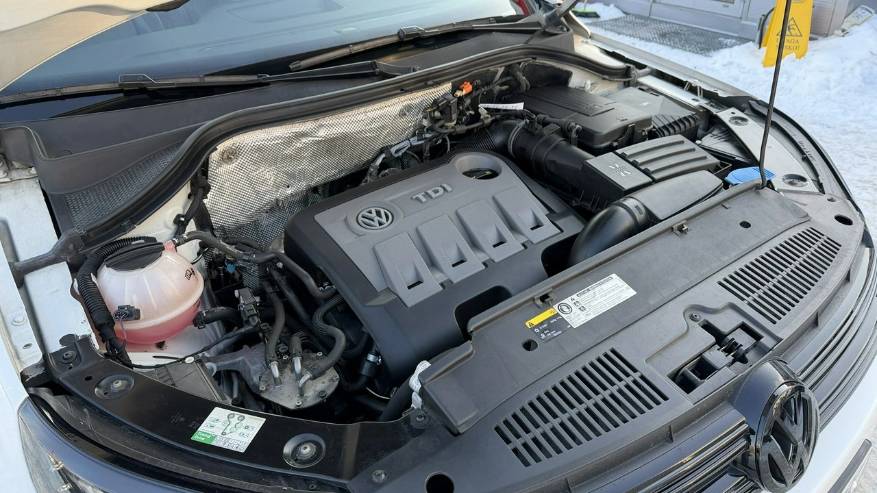 Volkswagen Tiguan - Zdjęcie 21