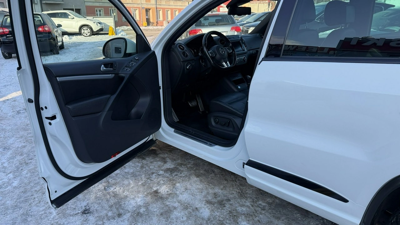 Volkswagen Tiguan - Zdjęcie 27