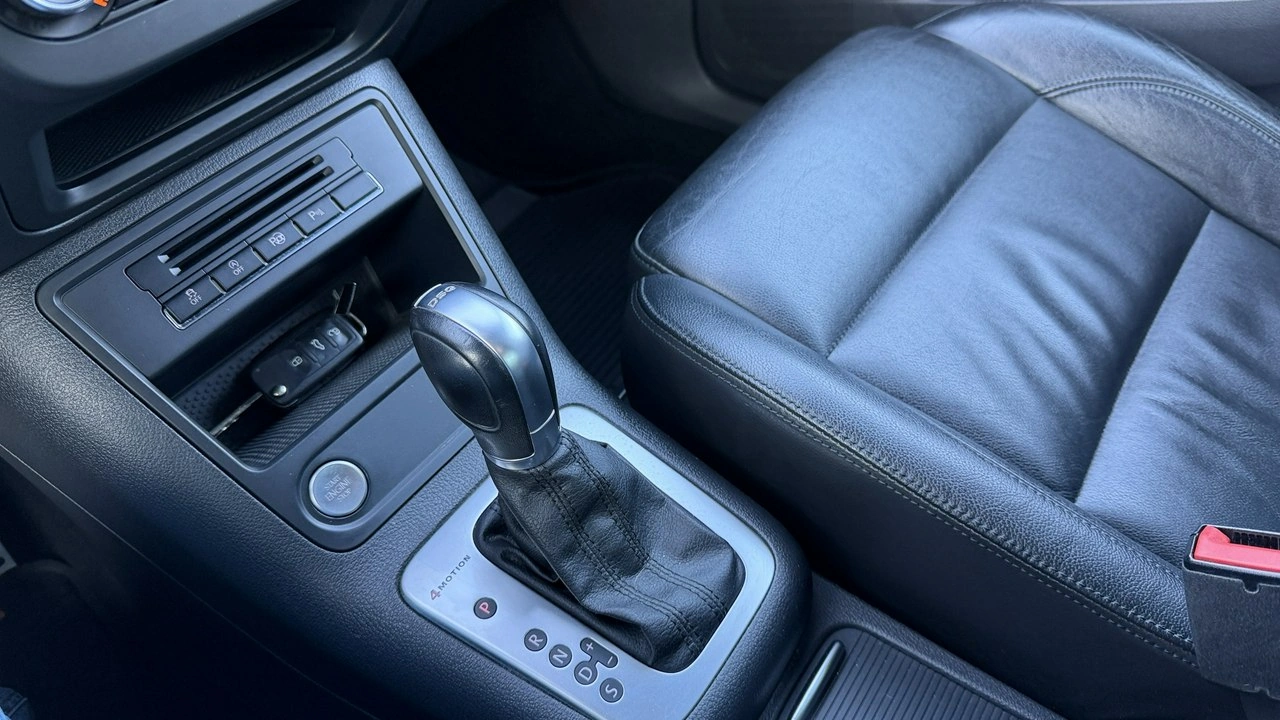 Volkswagen Tiguan - Zdjęcie 35