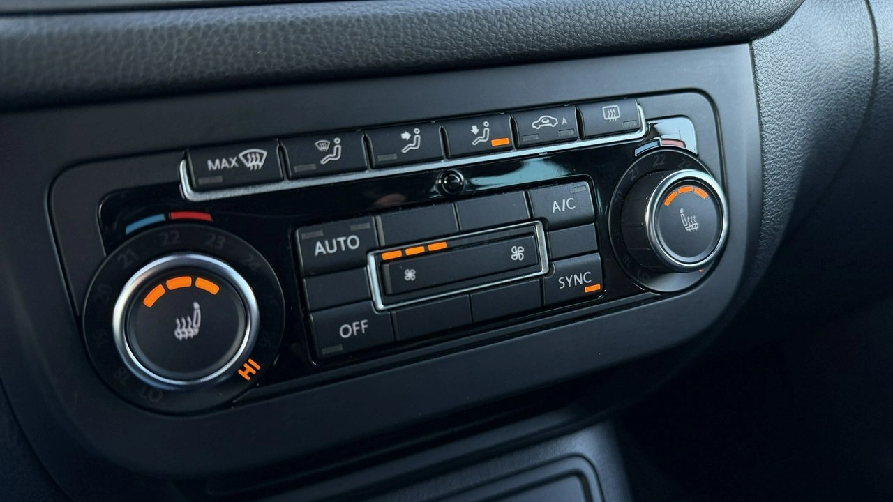 Volkswagen Tiguan - Zdjęcie 36