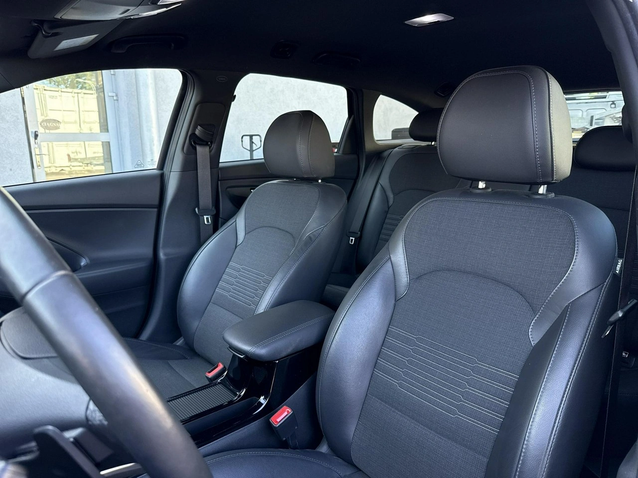 Hyundai i30 - Zdjęcie 25