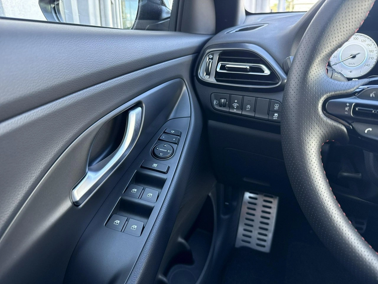 Hyundai i30 - Zdjęcie 23