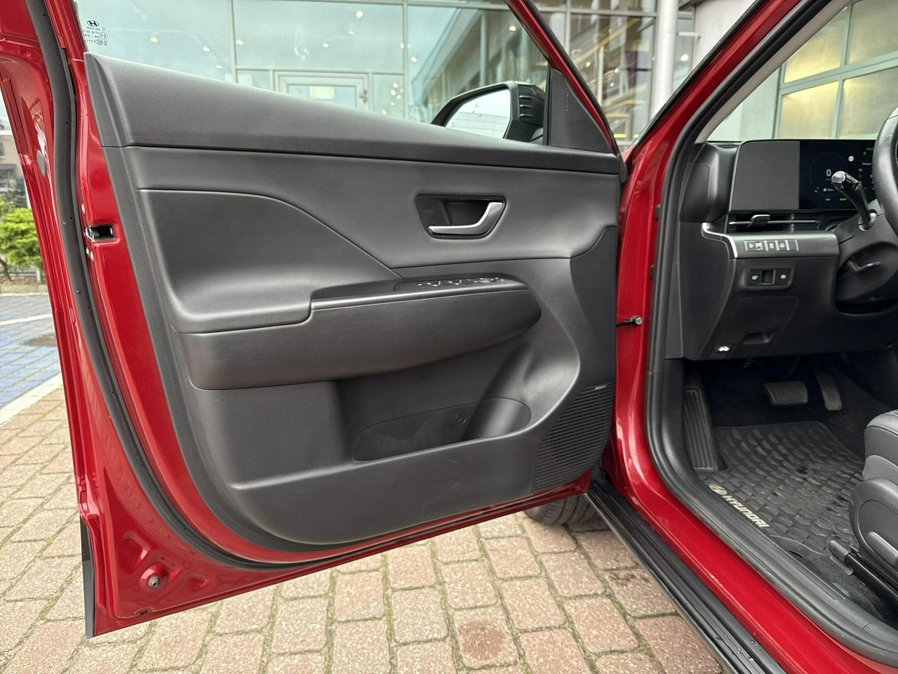 Hyundai Kona - Zdjęcie 12