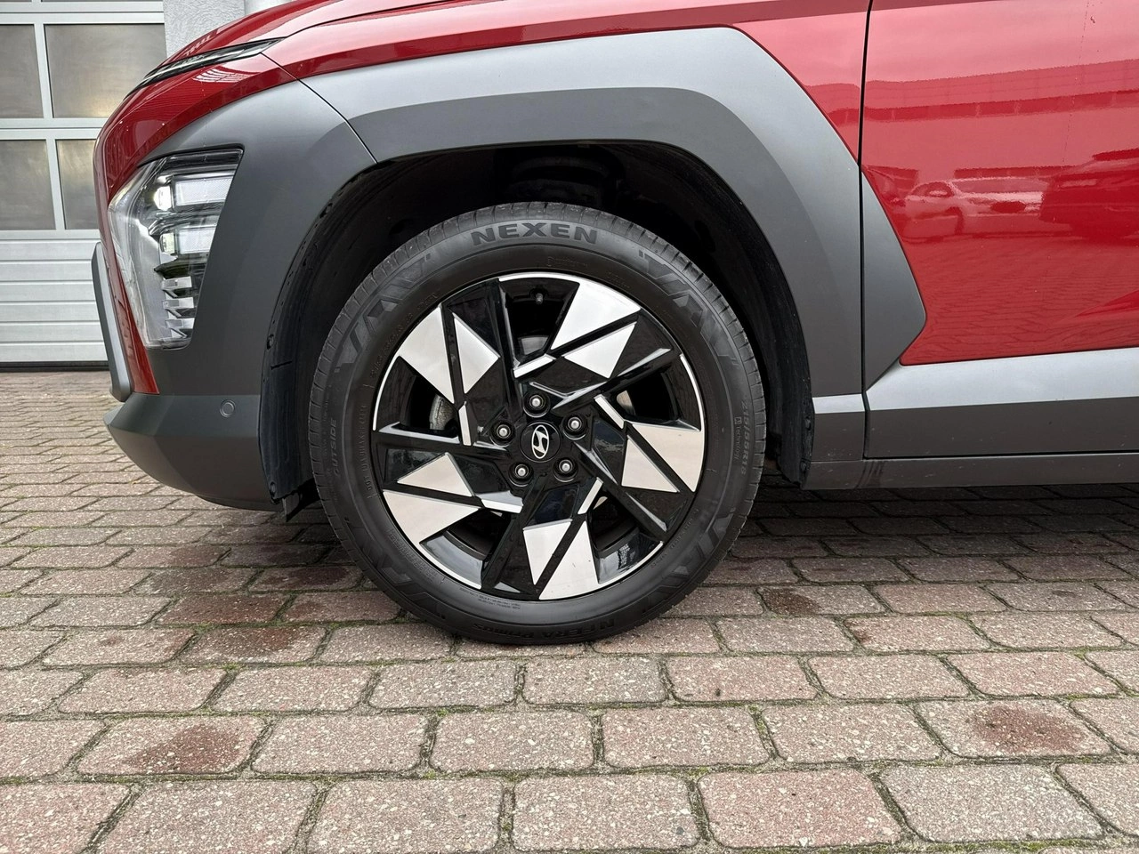 Hyundai Kona - Zdjęcie 8