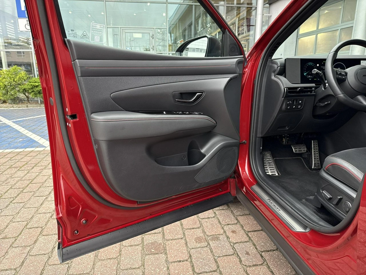 Hyundai Tucson - Zdjęcie 11