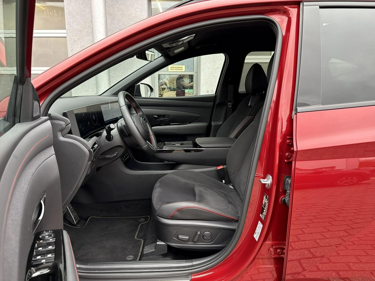 Hyundai Tucson - Zdjęcie 12