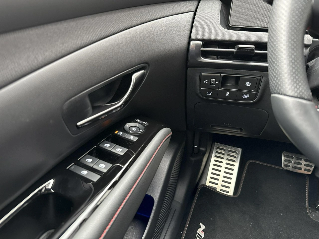 Hyundai Tucson - Zdjęcie 26