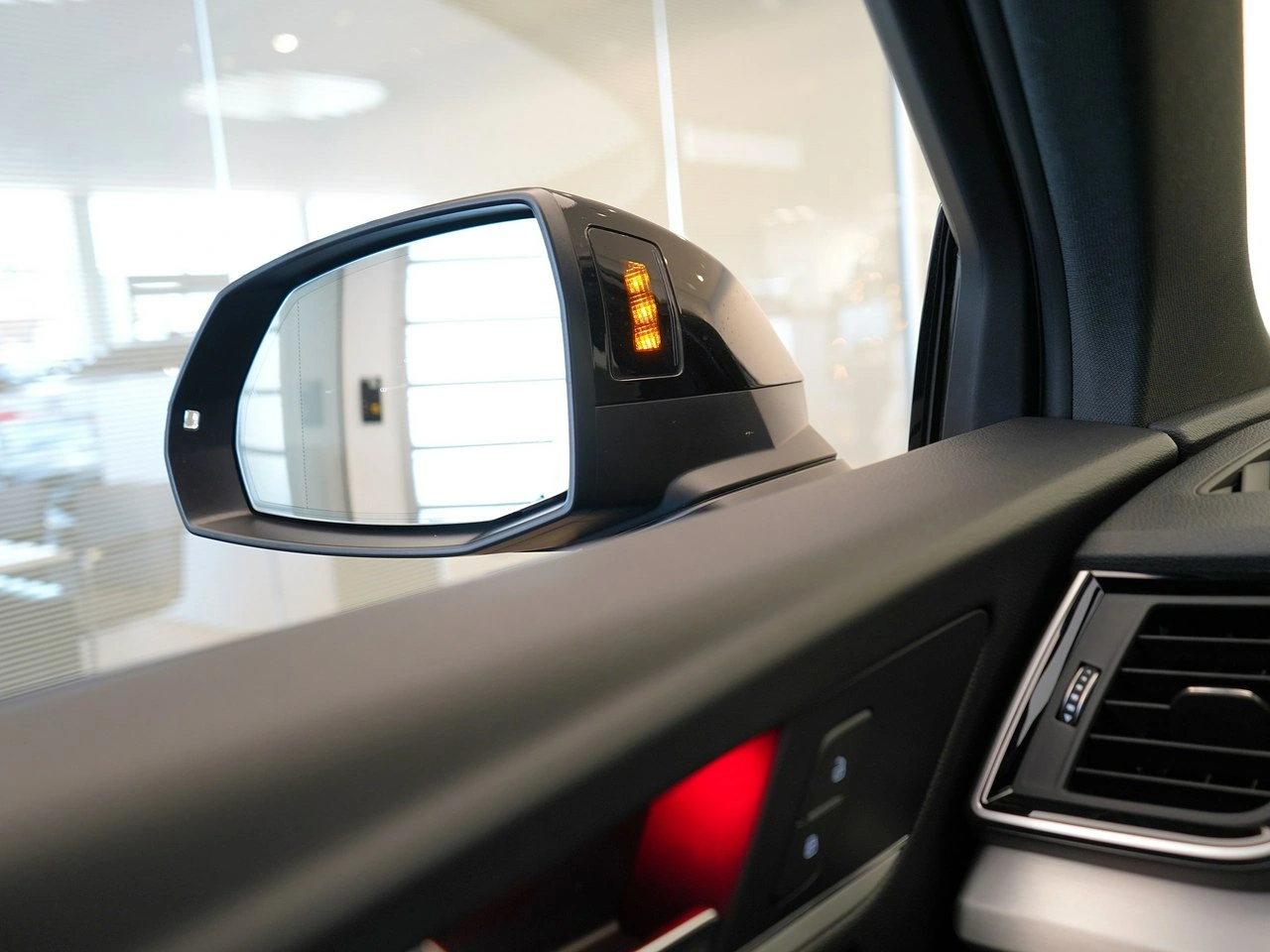 Audi Q5 - Zdjęcie 13