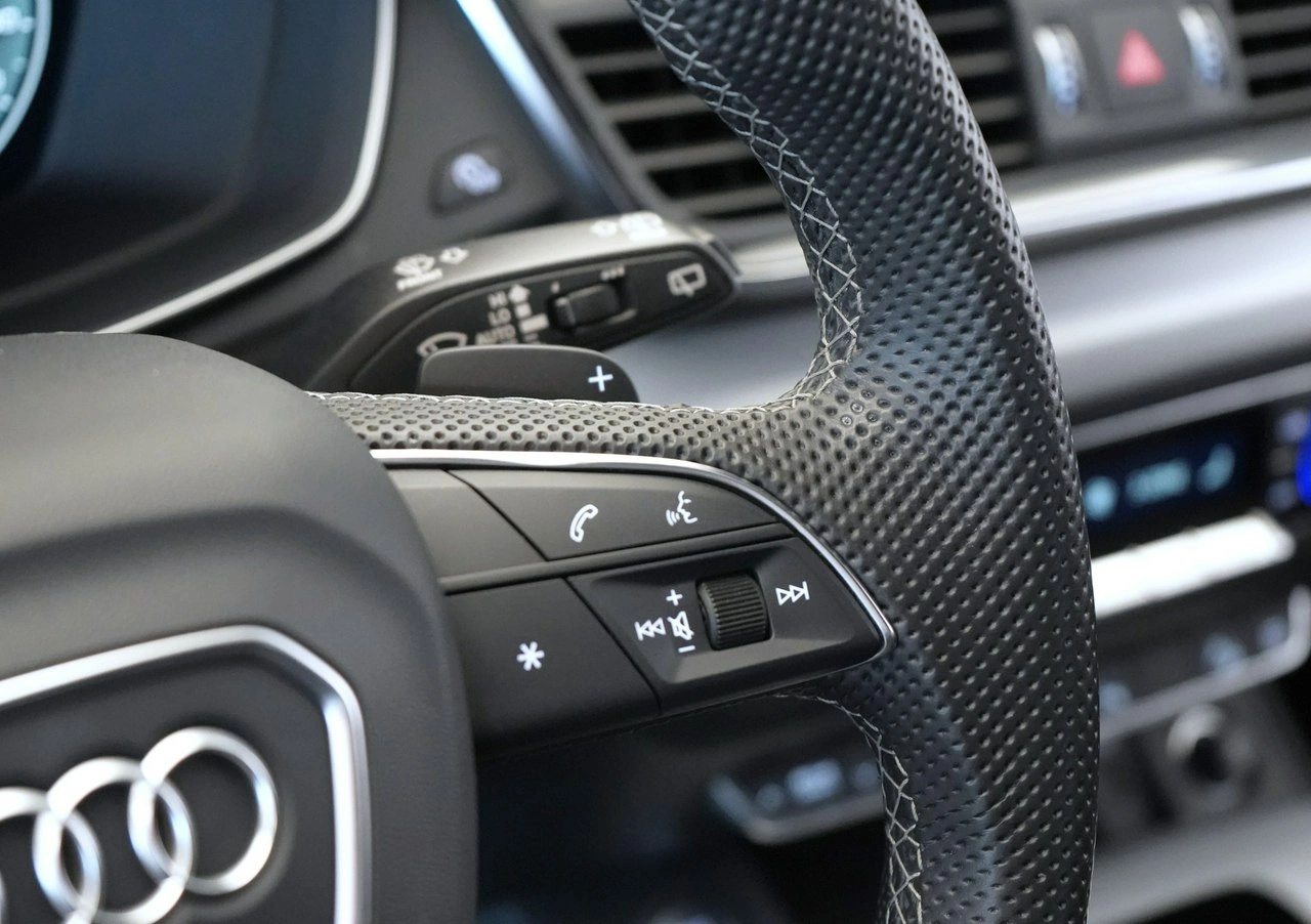 Audi Q5 - Zdjęcie 17