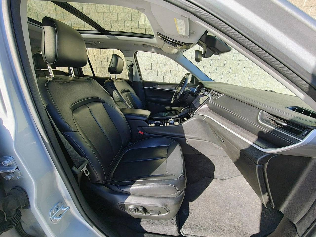 Jeep Grand Cherokee - Zdjęcie 10