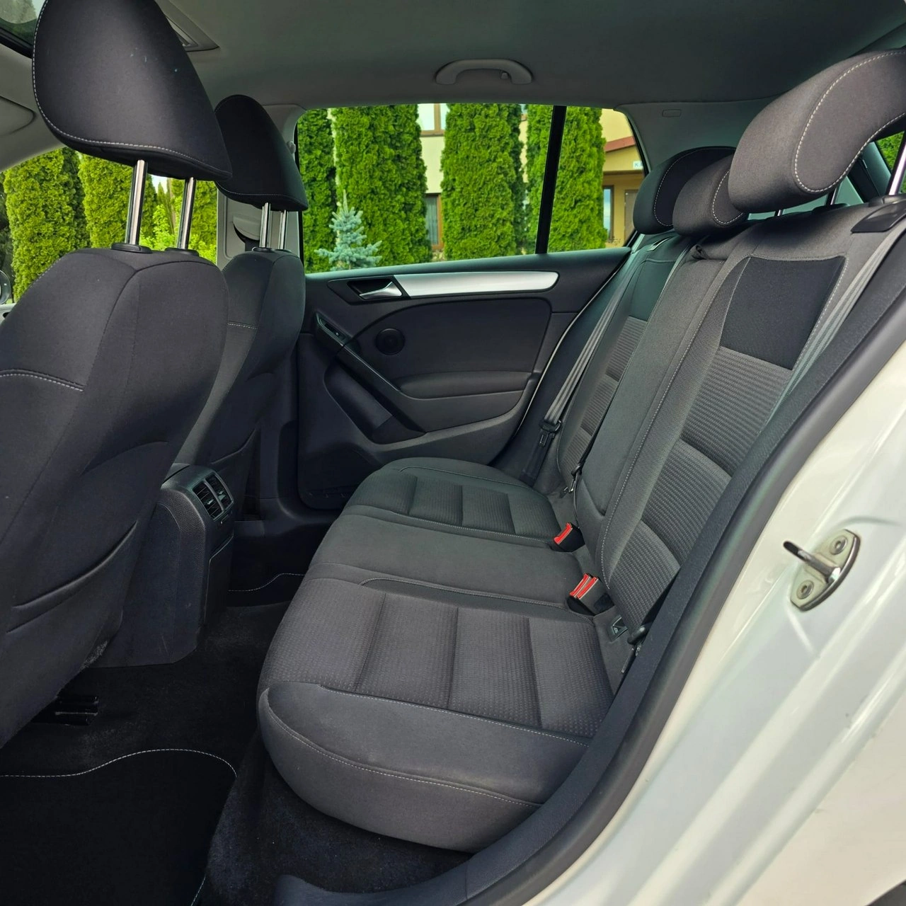 Volkswagen Golf - Zdjęcie 18