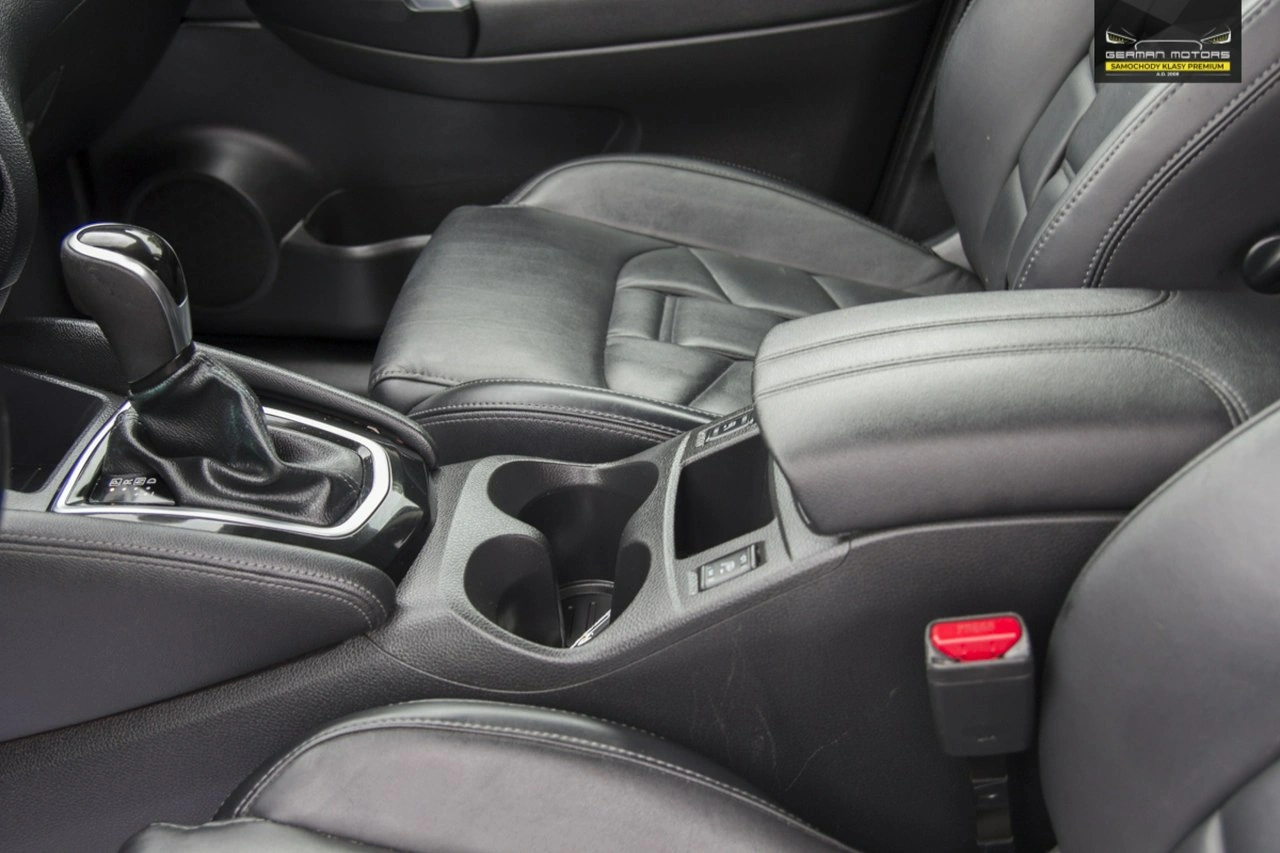 Nissan Qashqai - Zdjęcie 28