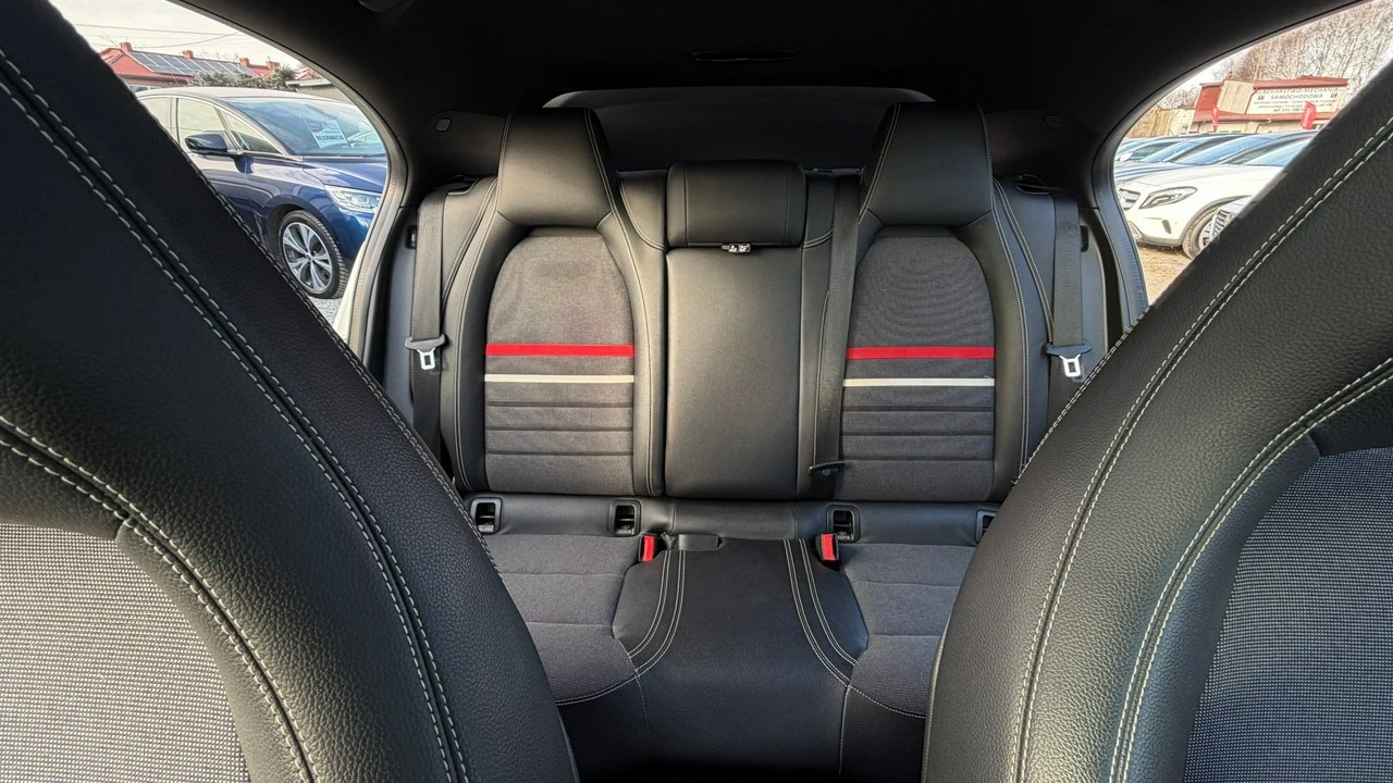 Mercedes A 180 - Zdjęcie 14