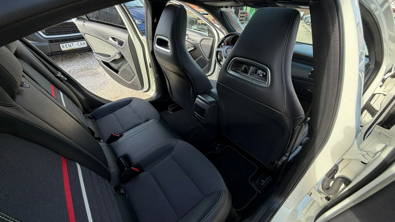 Mercedes A 180 - Zdjęcie 17