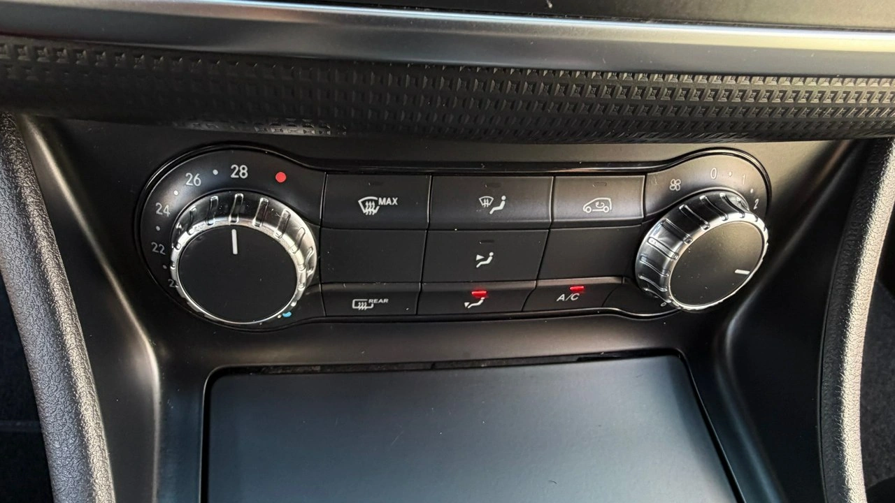 Mercedes A 180 - Zdjęcie 26