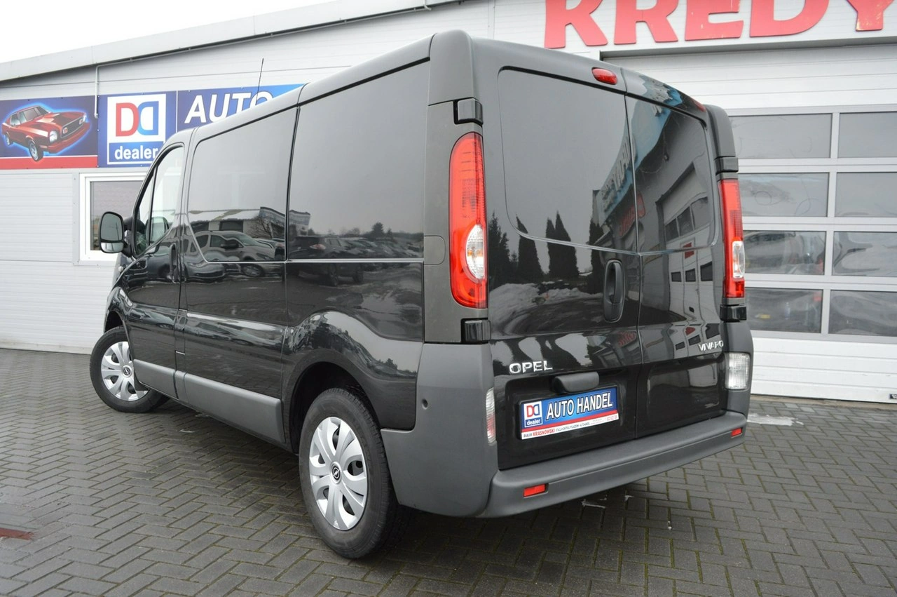 Opel Vivaro - Zdjęcie 10