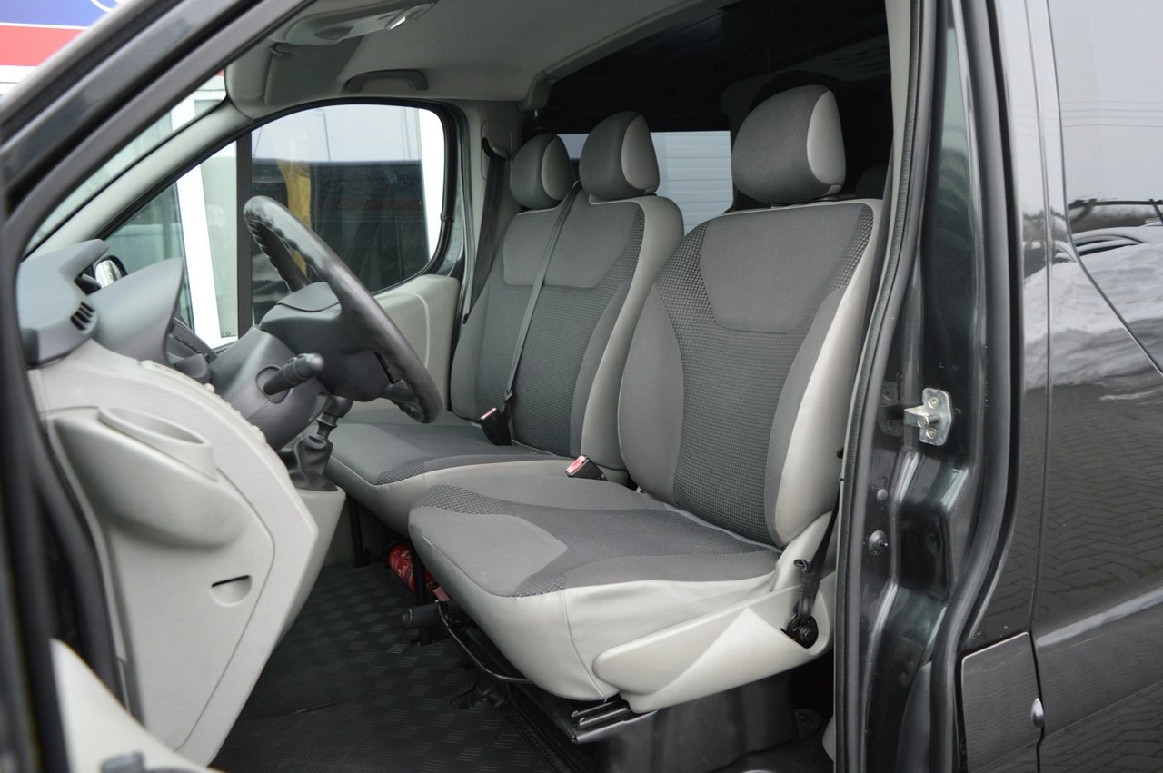 Opel Vivaro - Zdjęcie 18