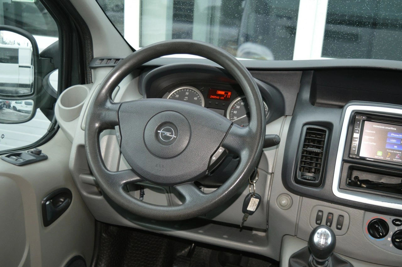 Opel Vivaro - Zdjęcie 20