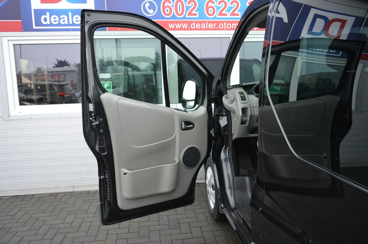 Opel Vivaro - Zdjęcie 30