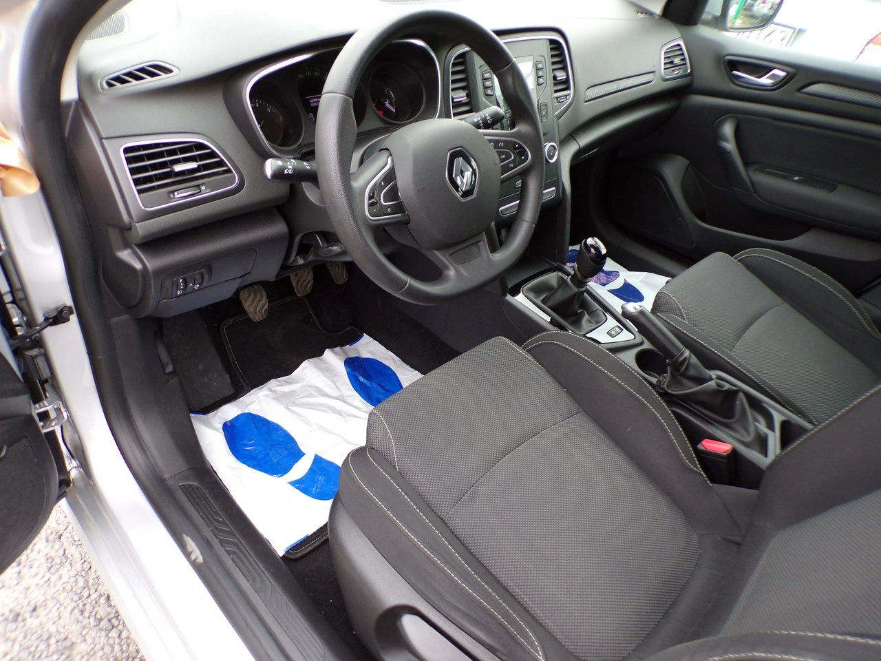 Renault Megane - Zdjęcie 24