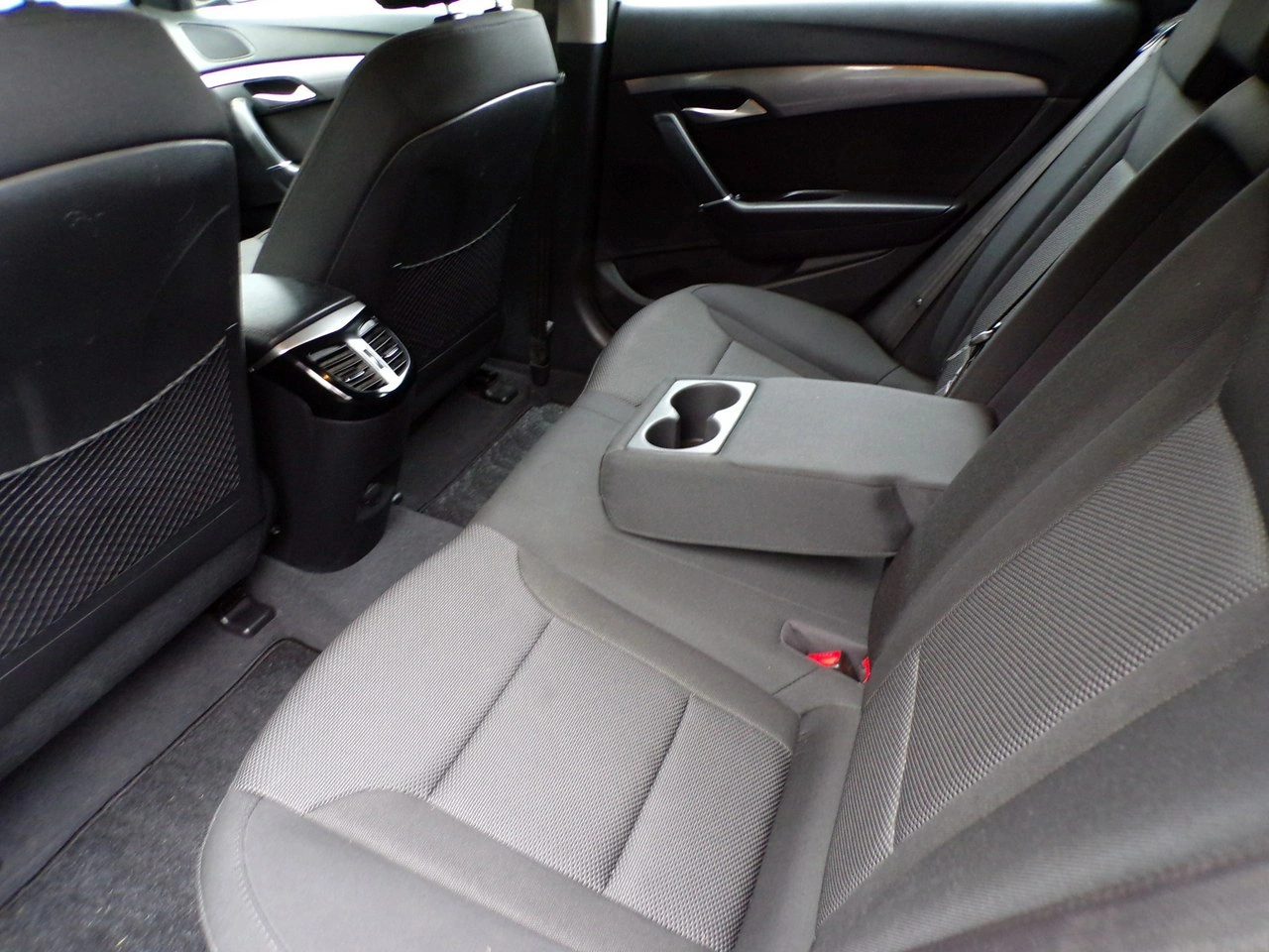 Hyundai i40 - Zdjęcie 26