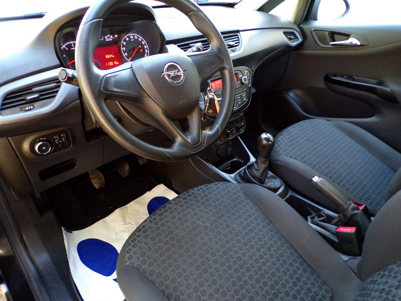 Opel Corsa - Zdjęcie 16