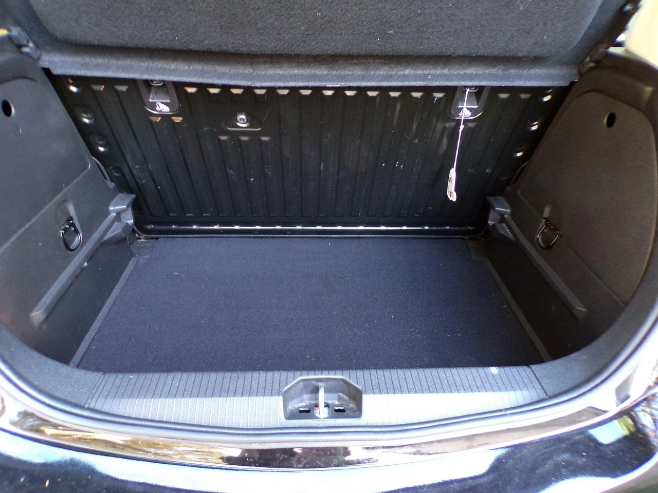 Opel Corsa - Zdjęcie 26